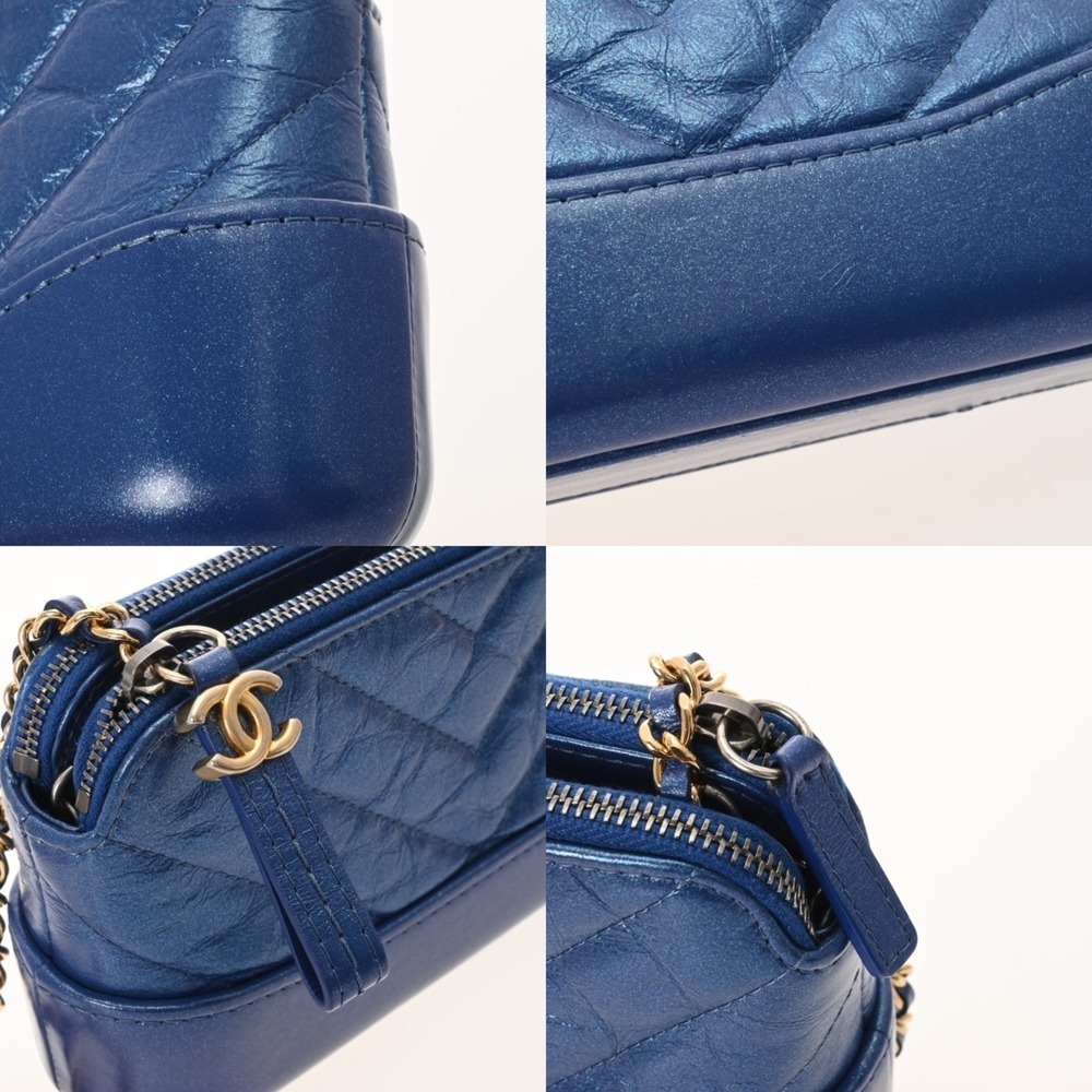 CHANEL Blue Leather Shoulder Bag - Picture 9 of 11
